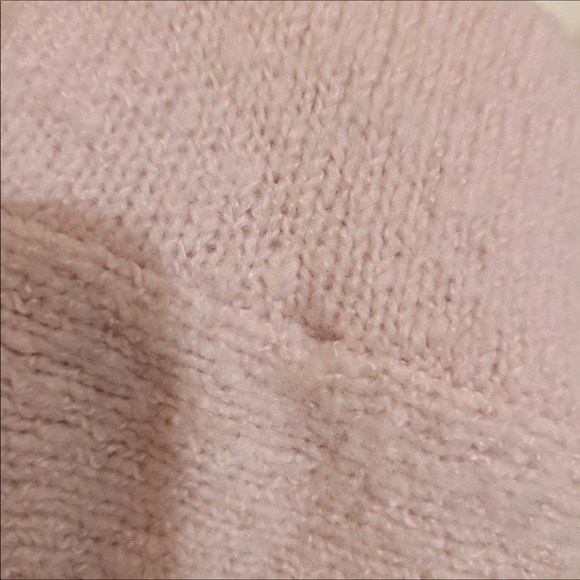 Pink Sweater - Picture 5 of 5